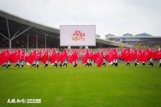 劳塔罗明天接受检查 德弗赖桑切斯接近回归合练在国米对阵博洛尼亚的意大利杯比赛中，劳塔罗突发出现伤病。